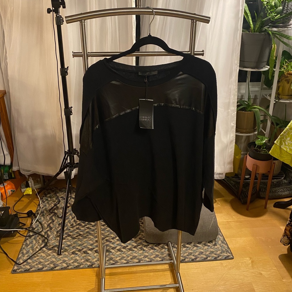 💜Luukaa Black Women's Top